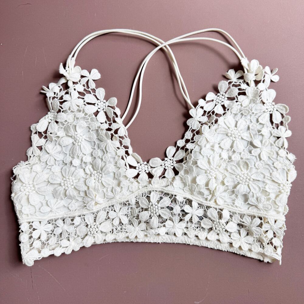 Free People Crochet Lace Miss Dazie Bralette White Size M